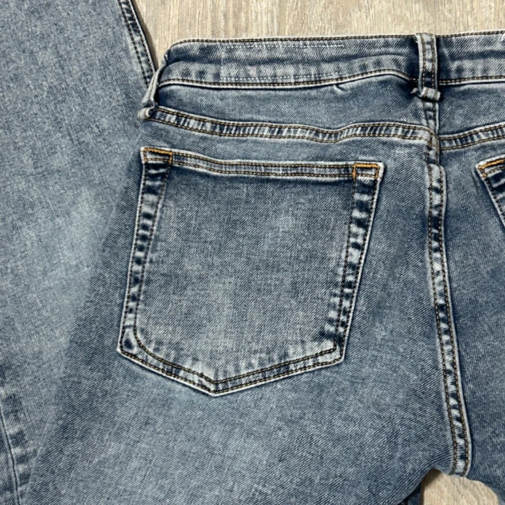 LIKE NEW! Women's Rag & Bone Nora Dre Low Rise Boyfriend Jeans - 25 - Picture 6 of 12